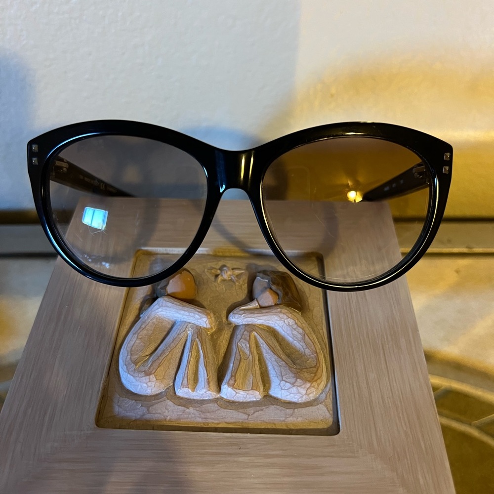 Valentino sunglasses